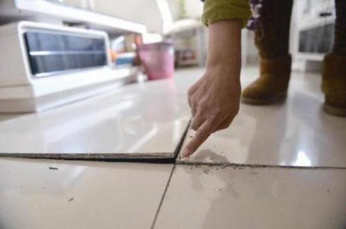 瓷磚.jpg 瓷磚.jpg